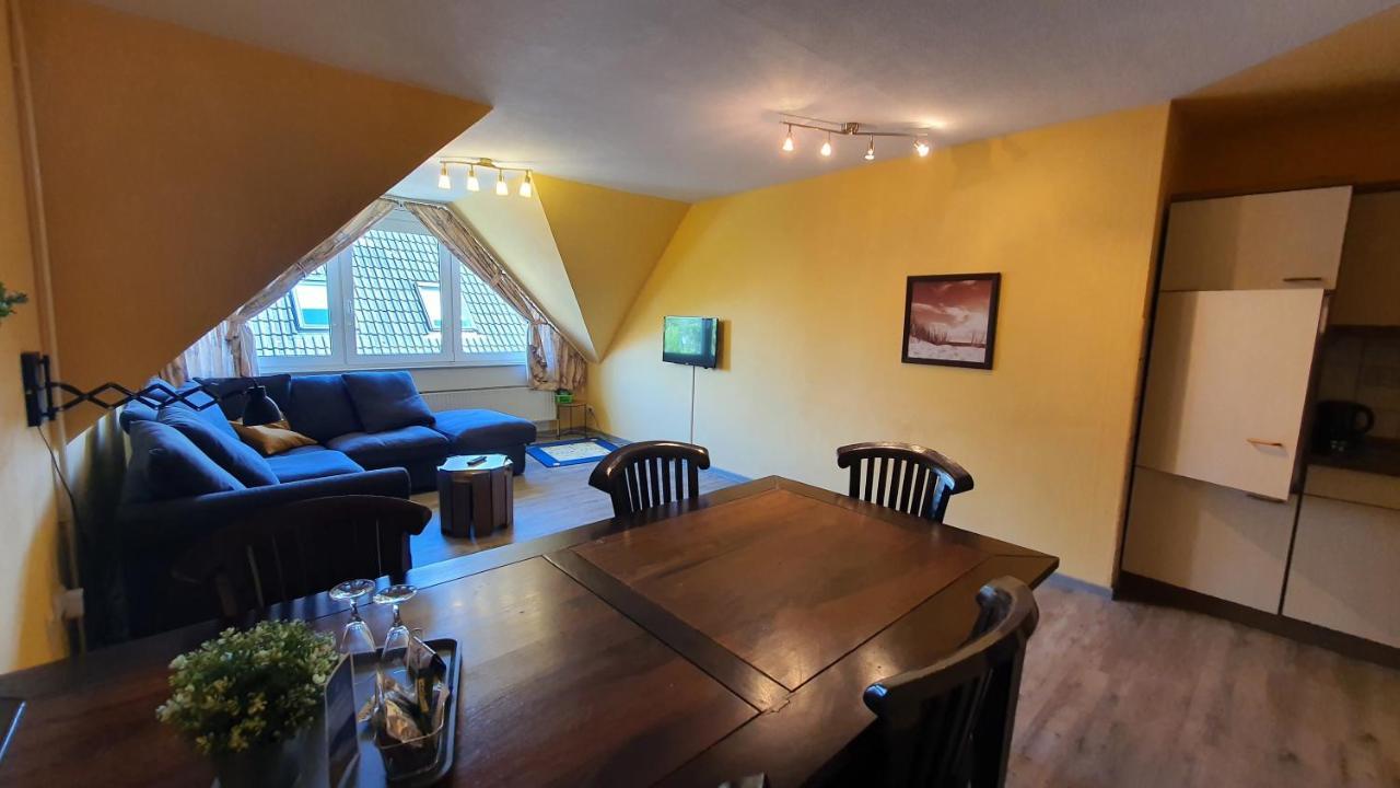 בנסרסיל Friesenmeer Ferienwohnung Drei מראה חיצוני תמונה